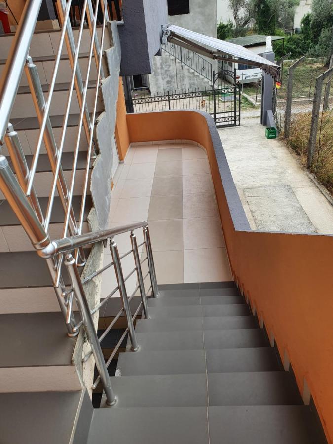 Apartmen Kuca Za Odmor I Familiju Bar Buitenkant foto